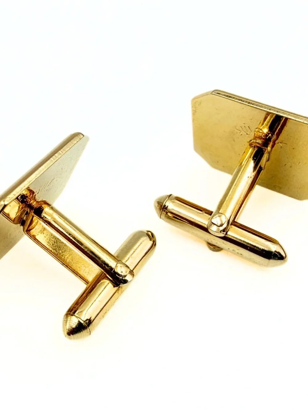 Swank Signed Gold Plated Monogram Old English E MCM Cufflinks